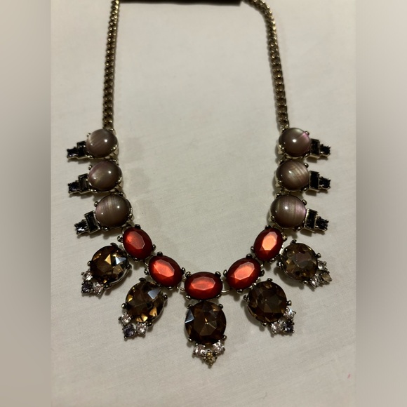 The Limited NWT, multi stone, chunky necklace with extender. - Picture 2 of 5
